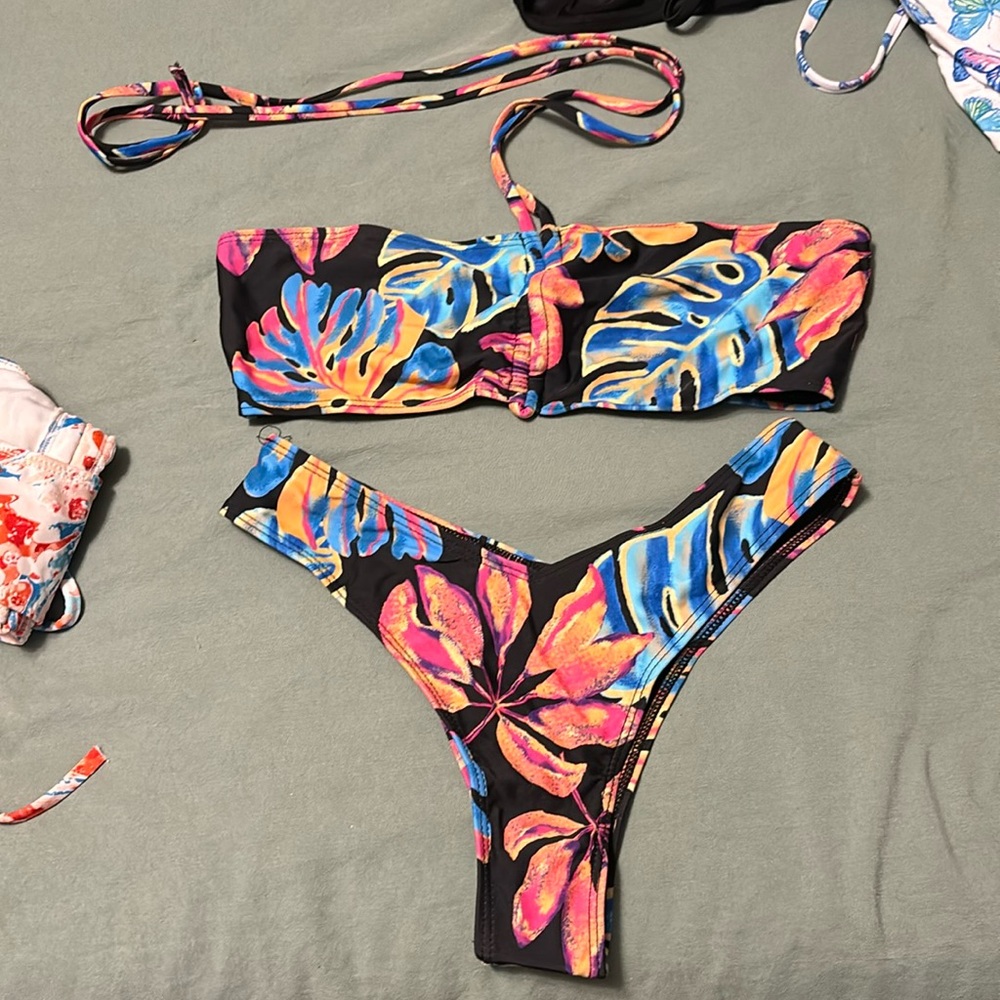 Icon swim bikini